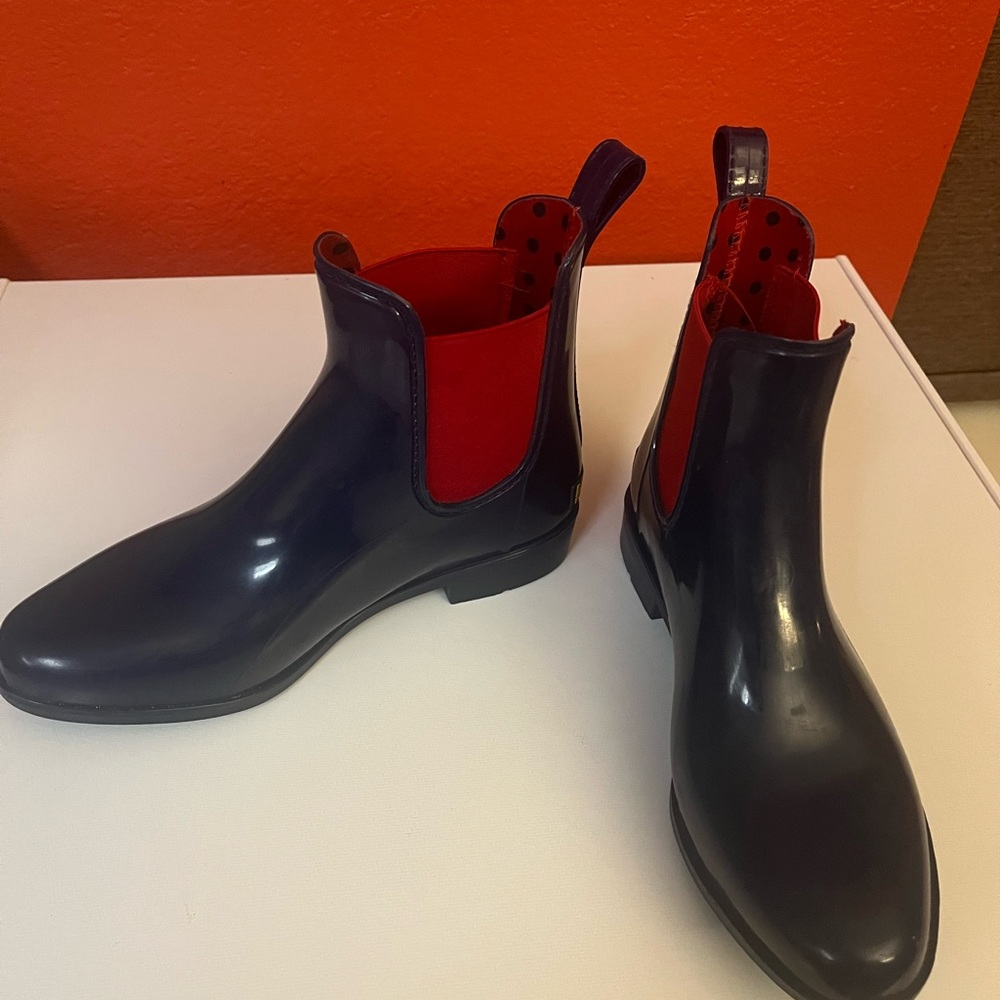 Rain boots